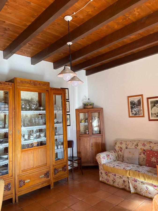 Aventina Holiday Home Burcei Kültér fotó