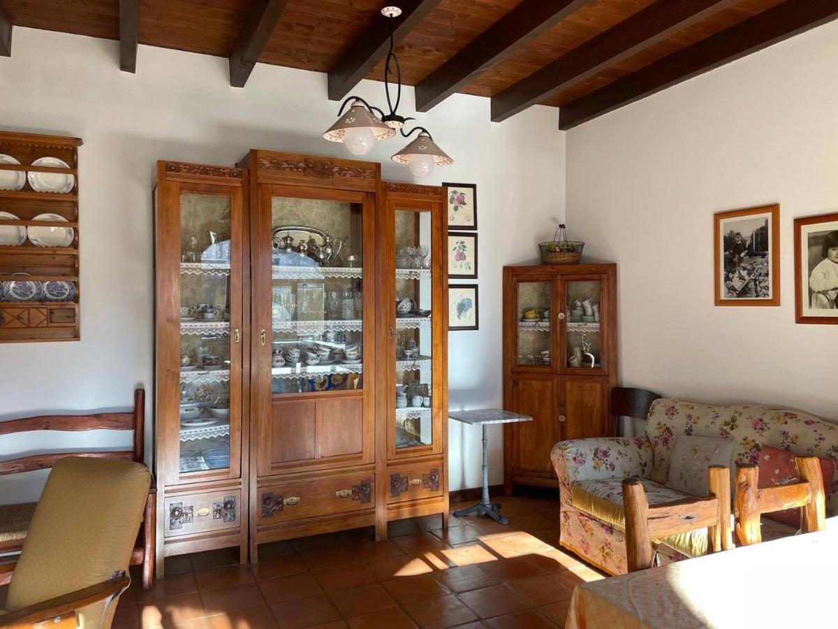 Aventina Holiday Home Burcei Kültér fotó